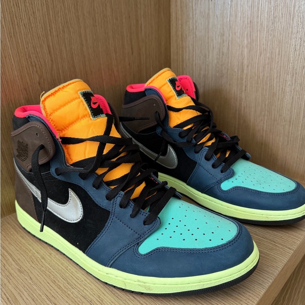 Air Jordan 1 Retro High OG 'Tokyo Bio Hack'